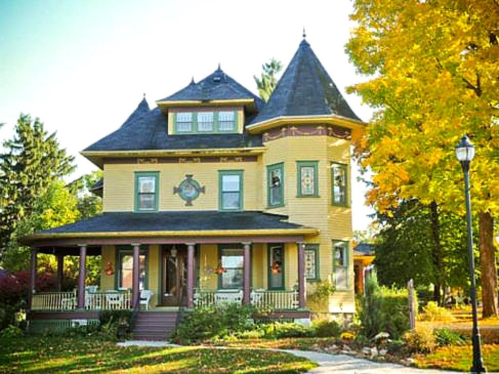 Ruby Manor Bed & Breakfast