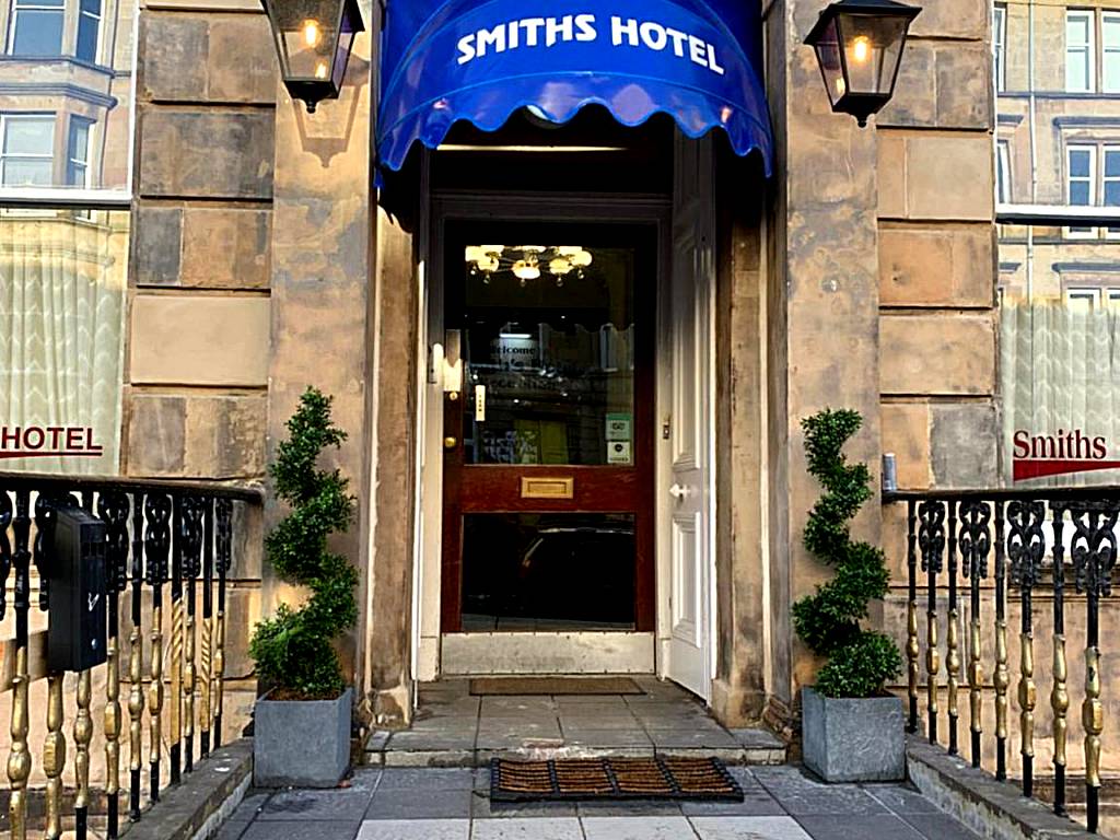 Smiths Hotel