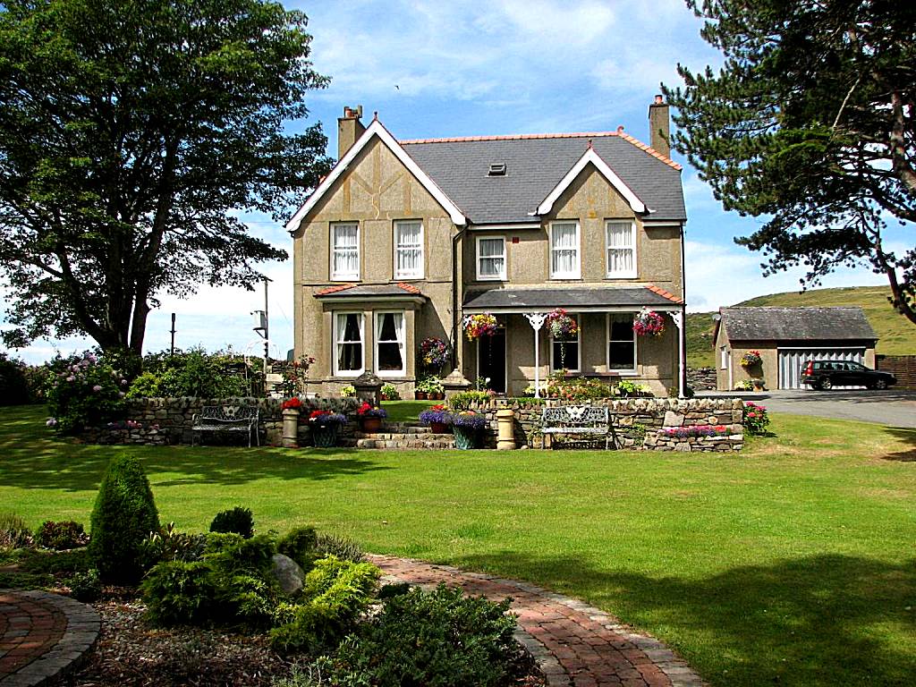 Gwrach Ynys Country Guest House