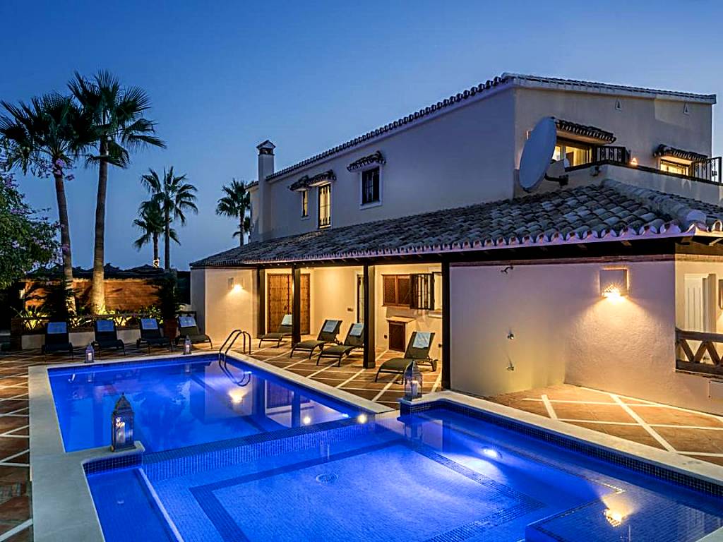 The Residence by the Beach House Marbella