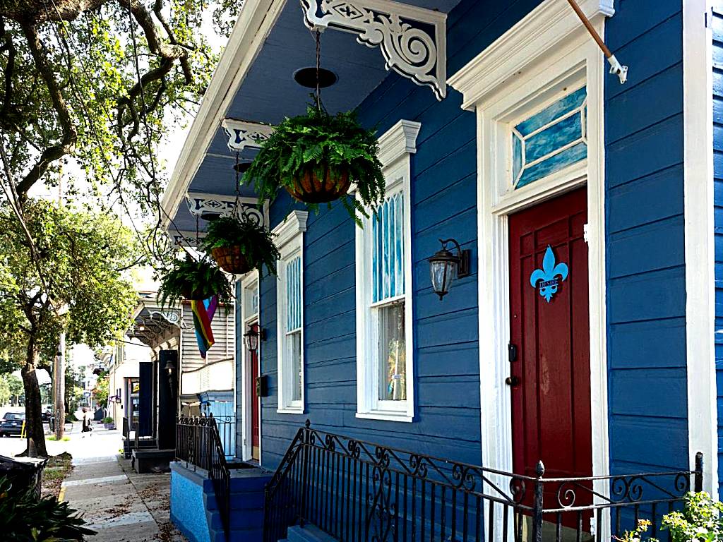 Blue60 Marigny Inn