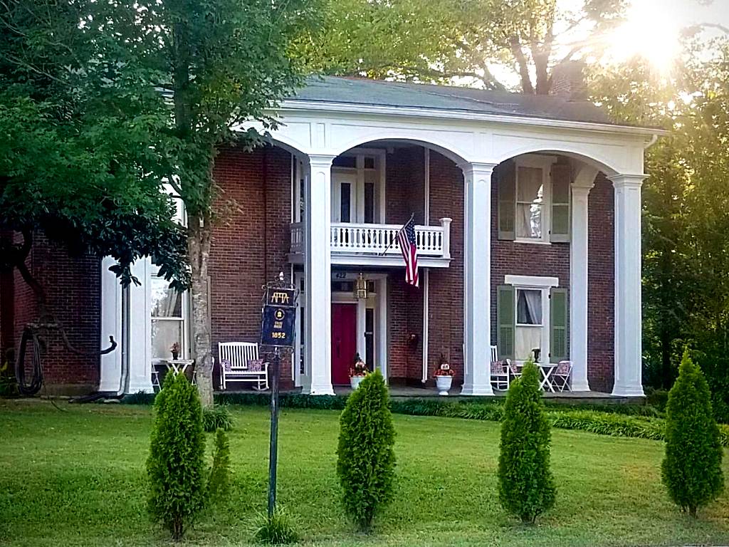 Belmont Inn (Shelbyville) 