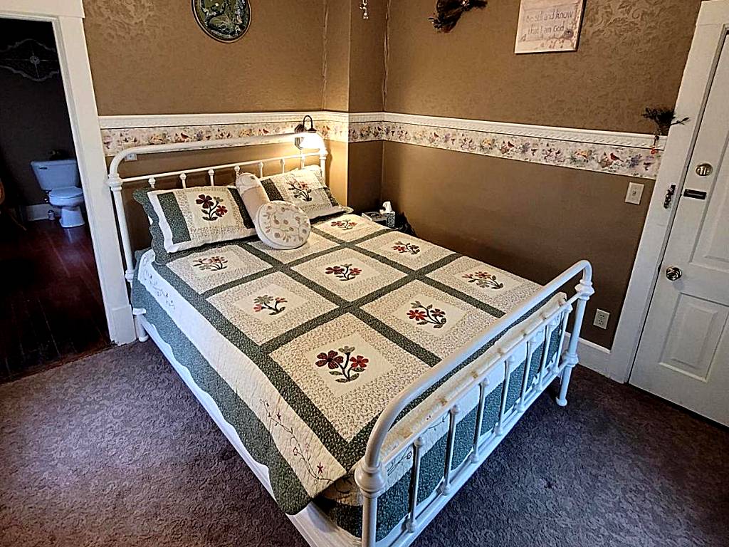 Prairie House Manor Bed and Breakfast (De Smet) 