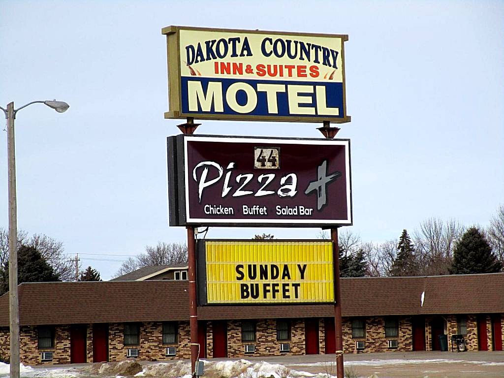 Dakota Country Inn (Platte) 