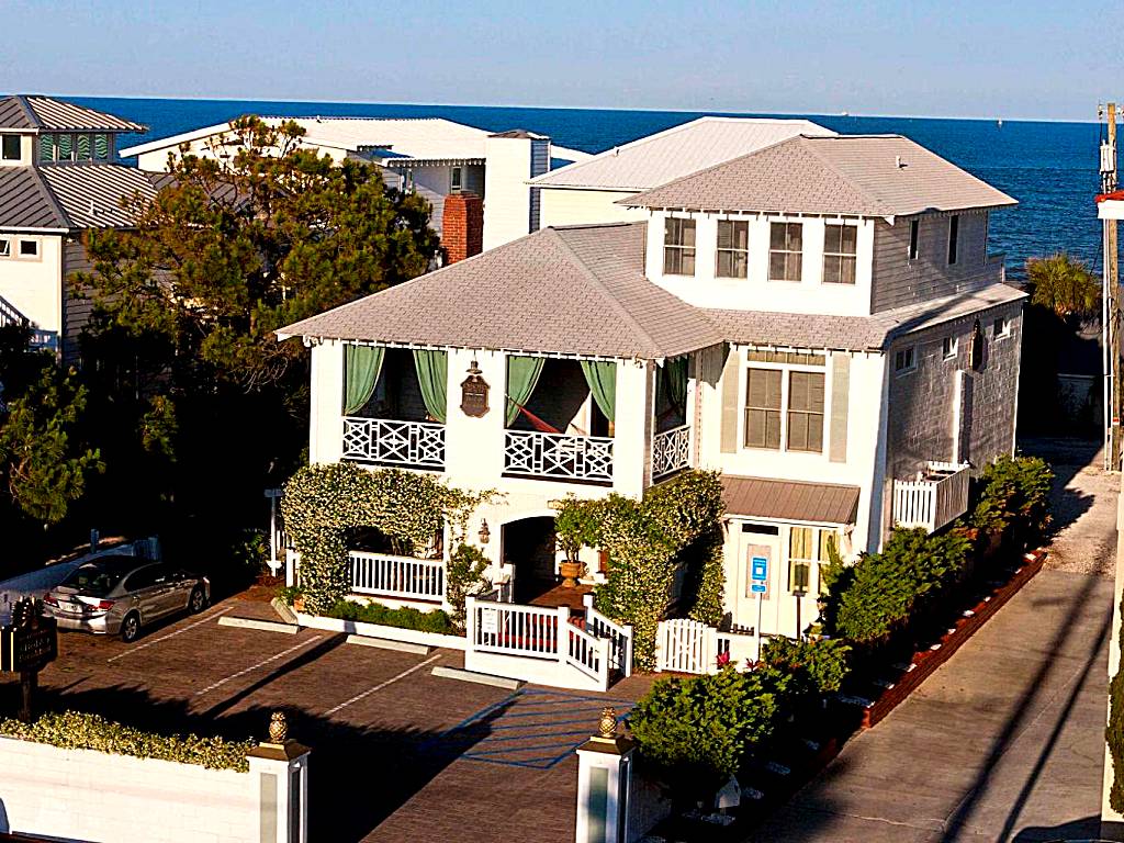 DeSoto Beach Bed and Breakfast