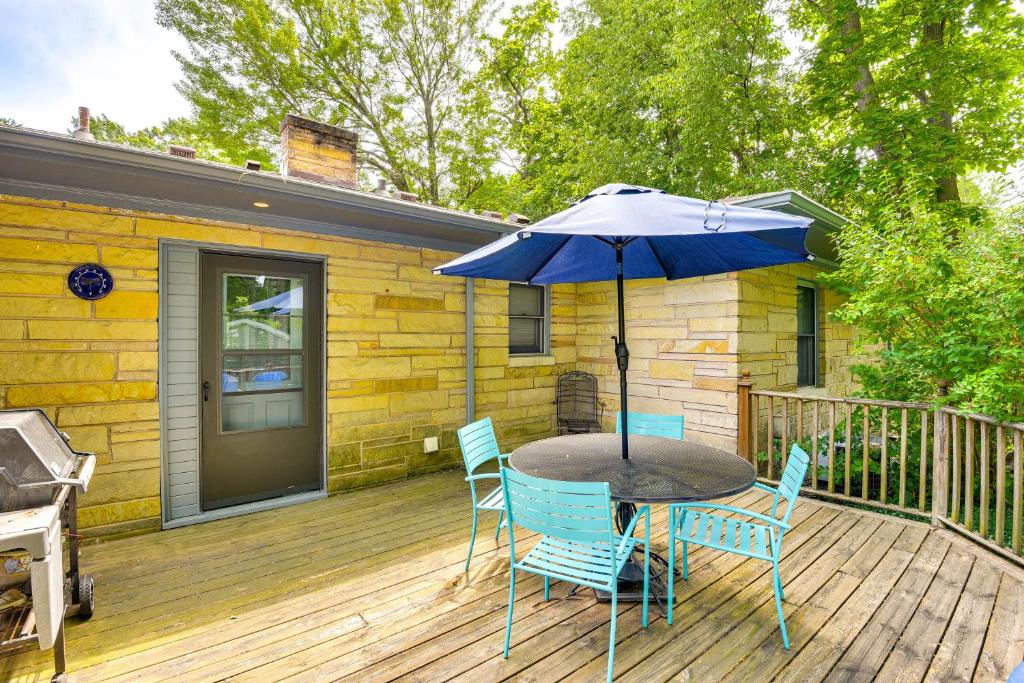 Charming Union Pier Home with Deck Half-Mi to Beach